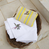 SUMMER POUCH