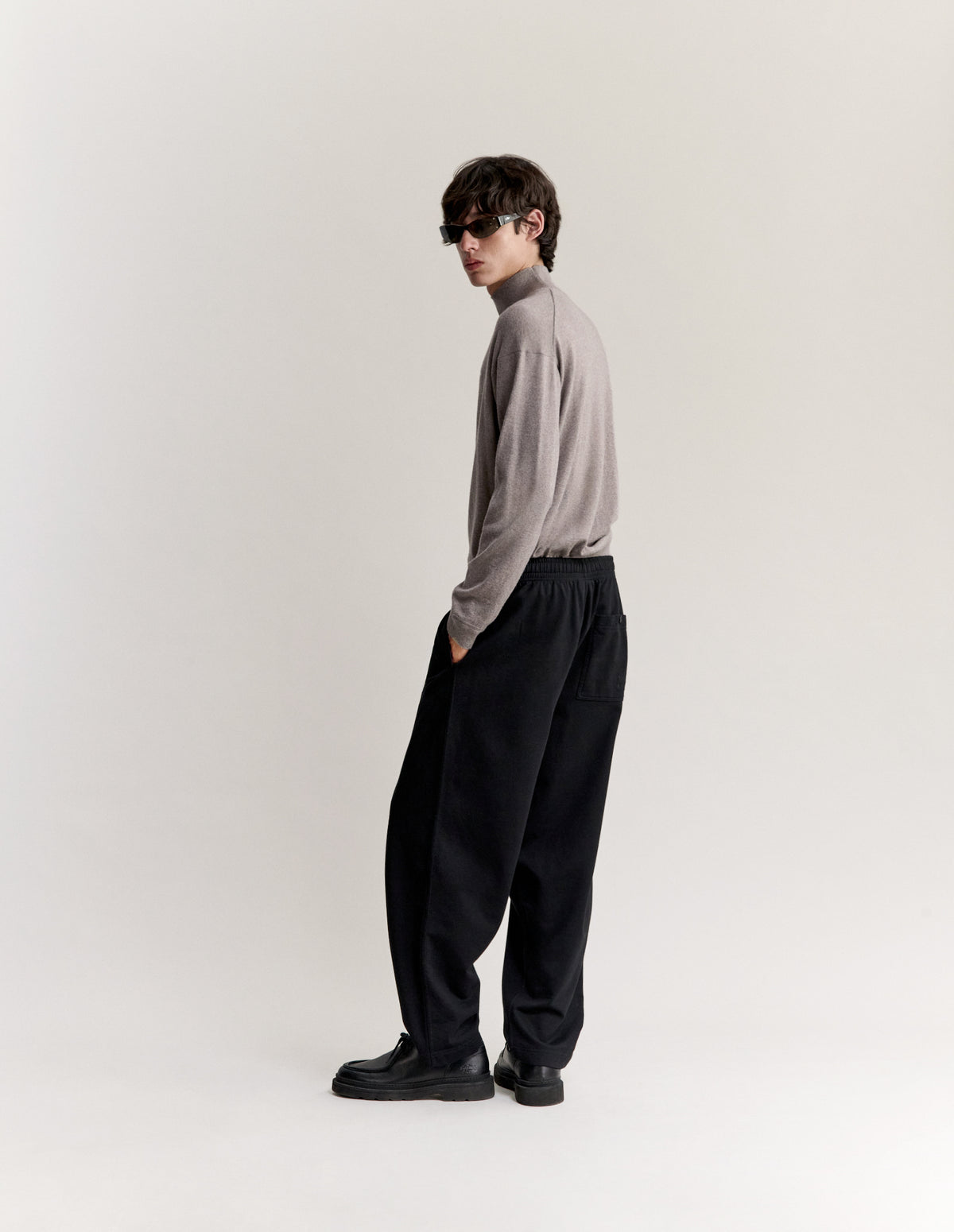 WIDE LEG JOG PANTS