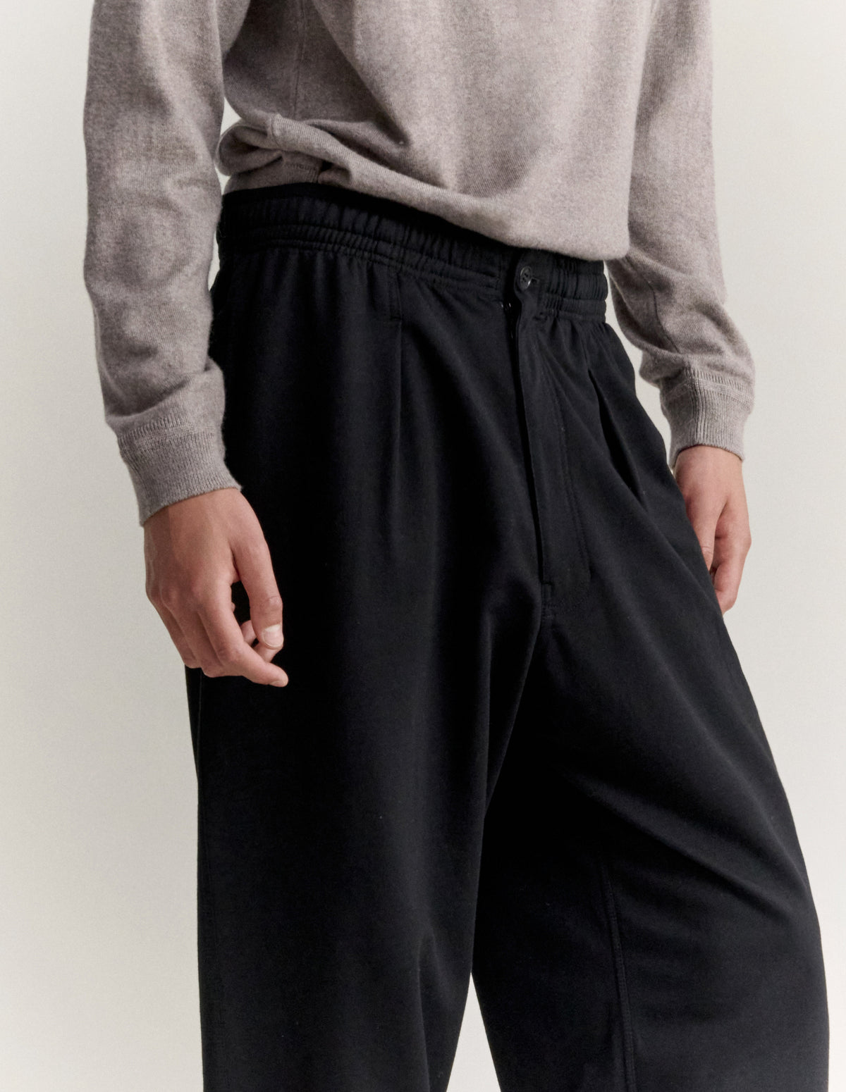 WIDE LEG JOG PANTS