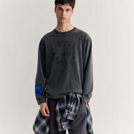 CIRCLE STAMP FADED COMFORT LONG SLEEVE TEE-SHIRT