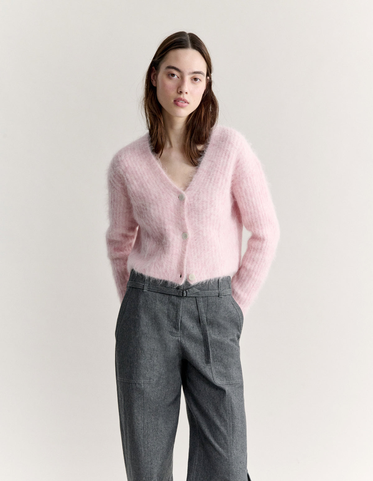 FLUFFY ALPACA CROPPED CARDIGAN