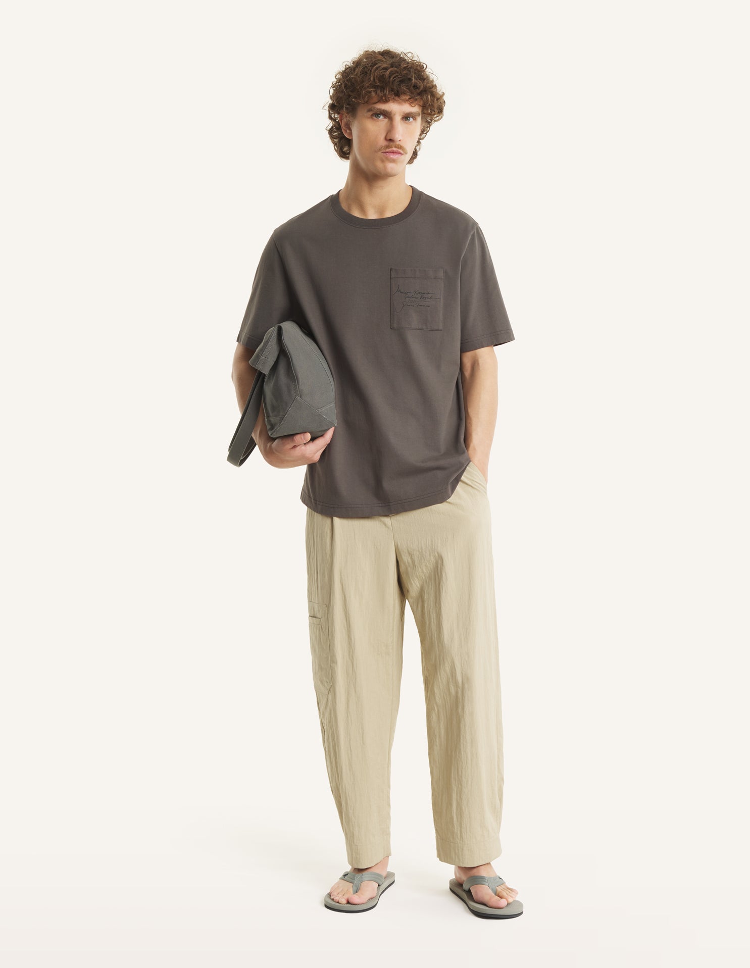 POETIC SCRIPT COMFORT TEE-SHIRT