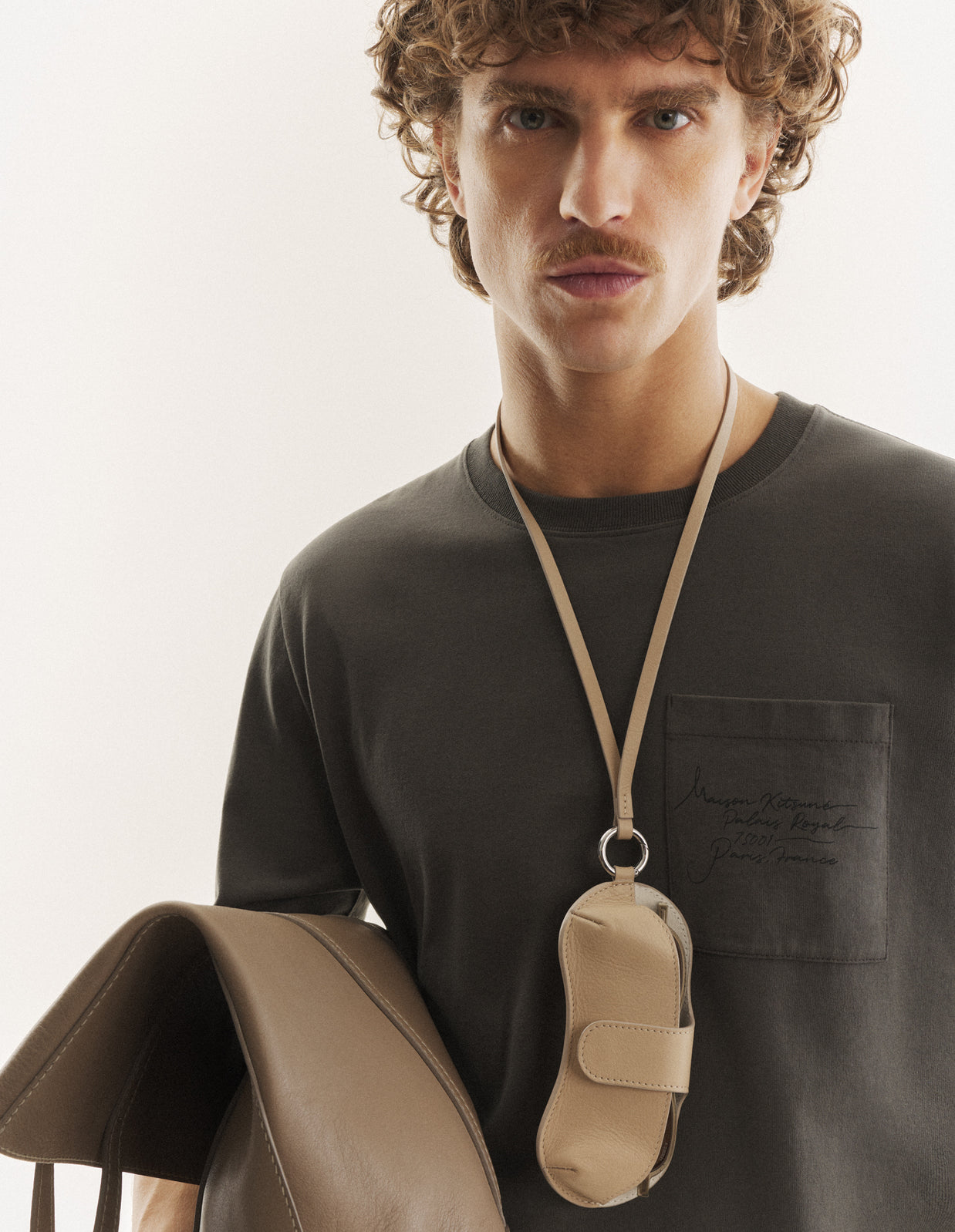 POETIC SCRIPT COMFORT TEE-SHIRT