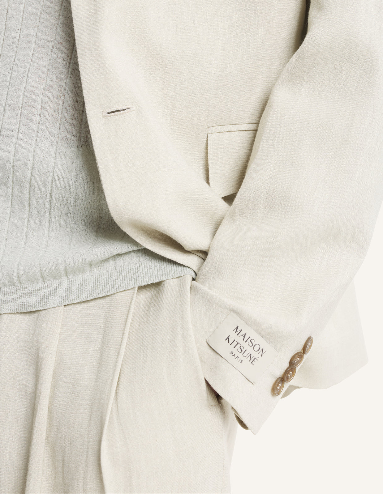 TAILORED JACKET