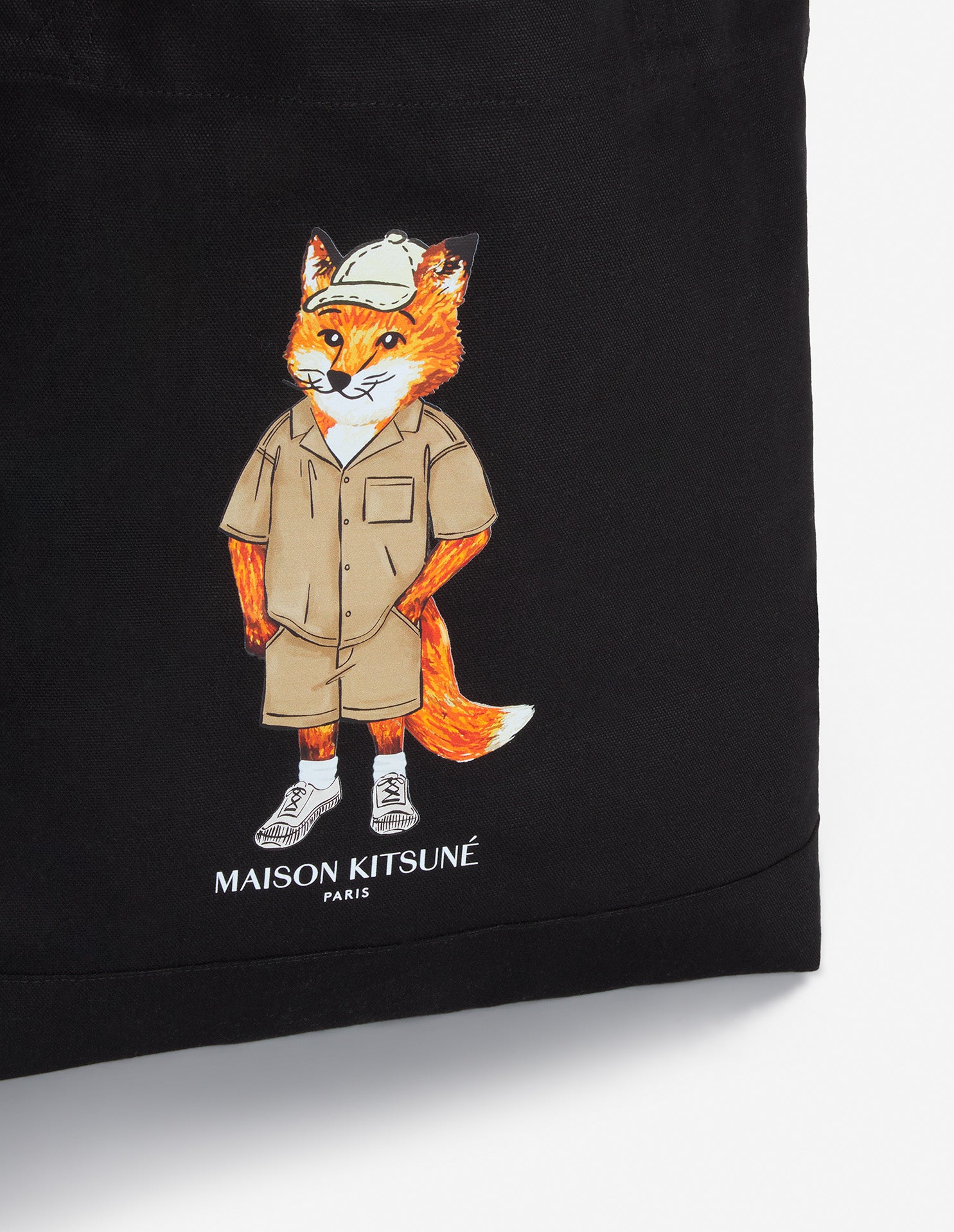 DRESSED FOX  TOTE