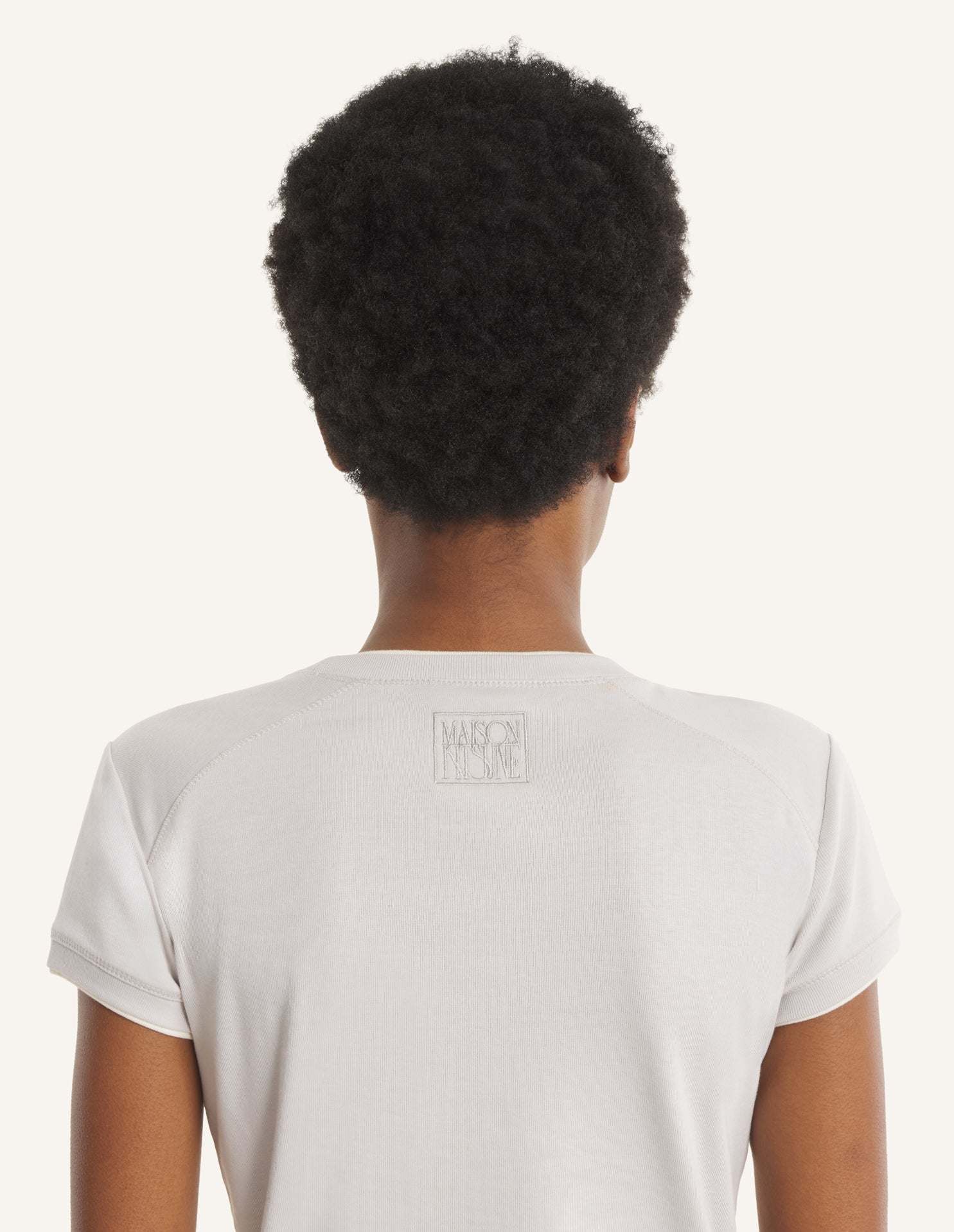 CONTRASTED RIB FITTED TEE-SHIRT