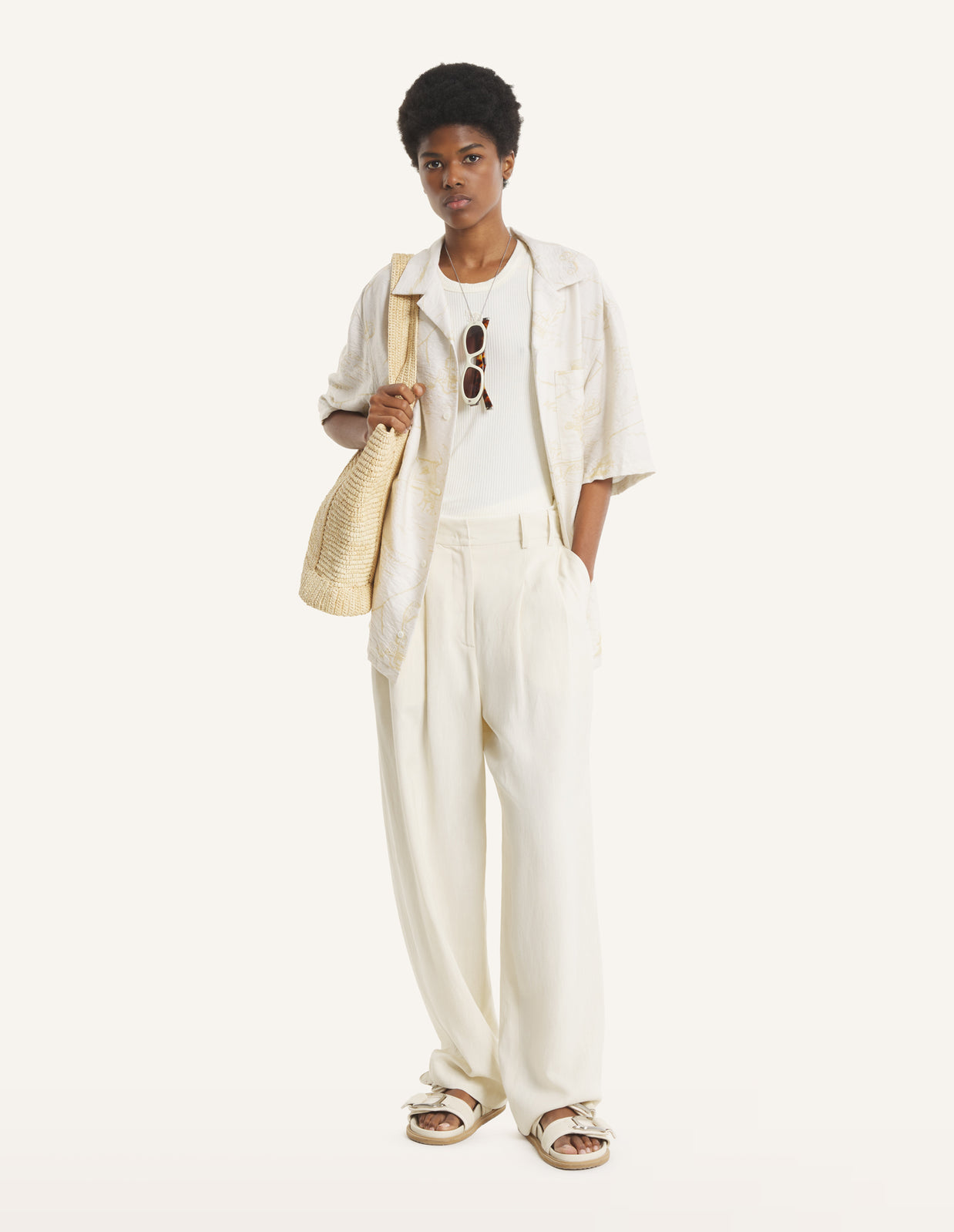 TAILORED PLEATED PANTS