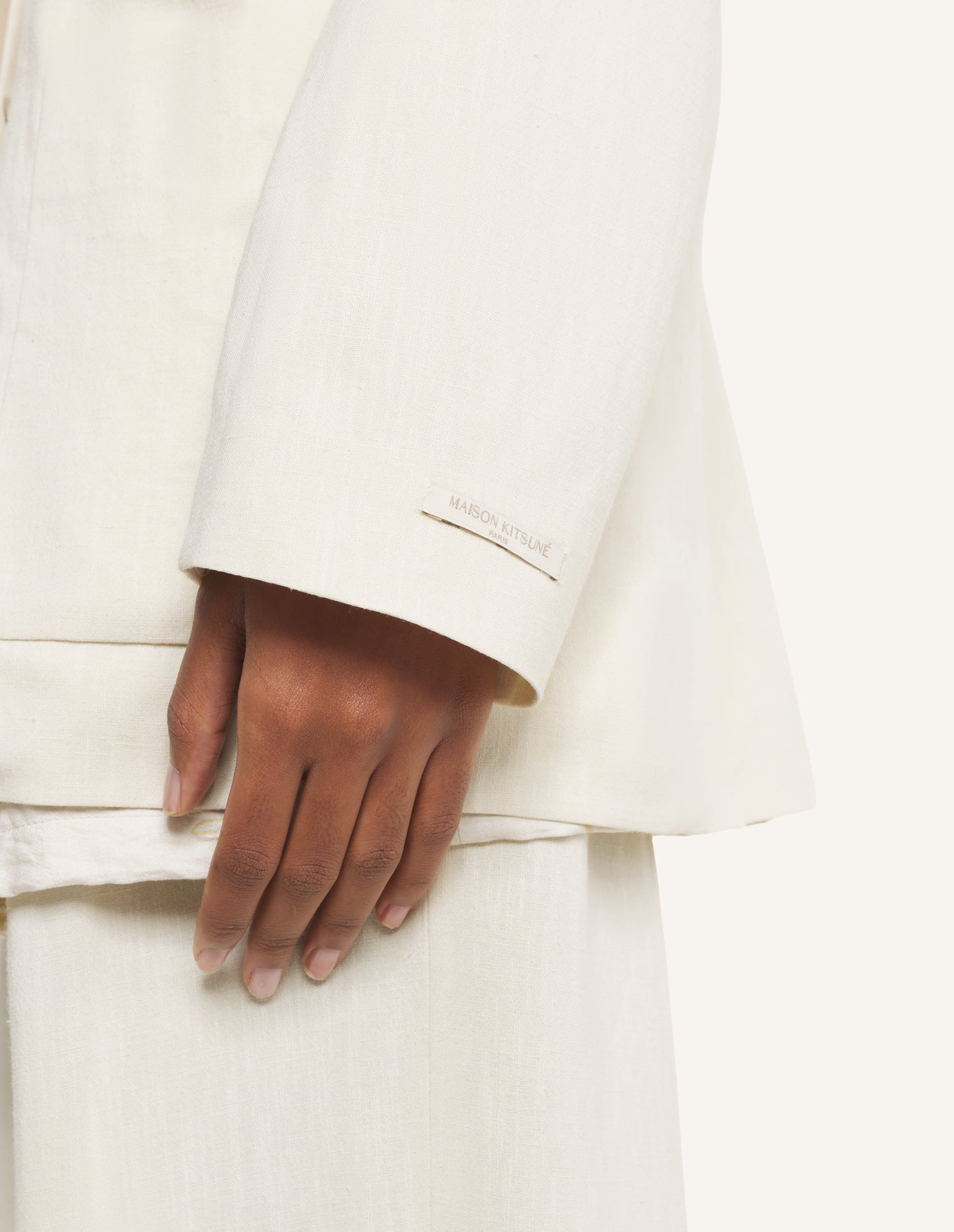 TAILORED JACKET