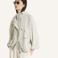 SPORTY WINDBREAKER