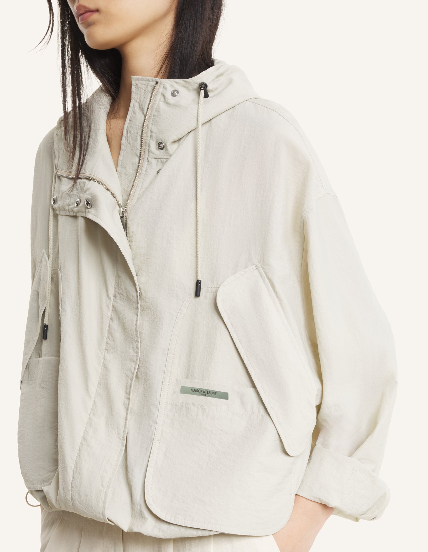 SPORTY WINDBREAKER