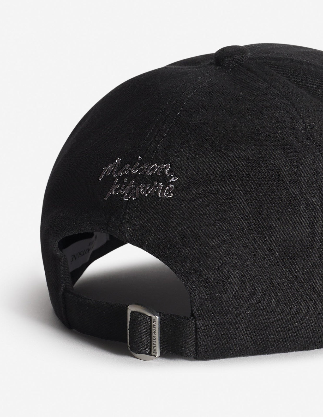 DOUBLE BOLD FOX HEAD CAP