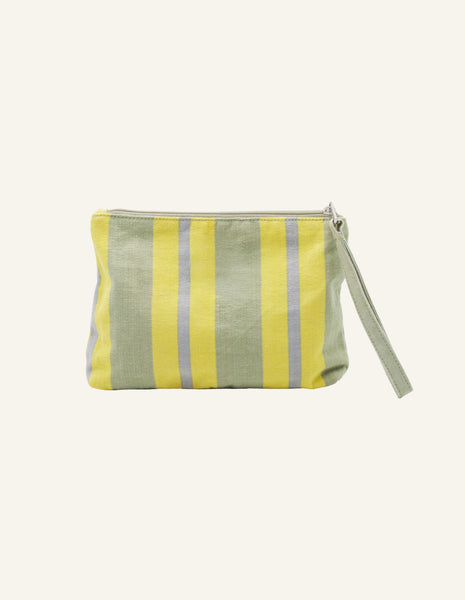 SUMMER POUCH