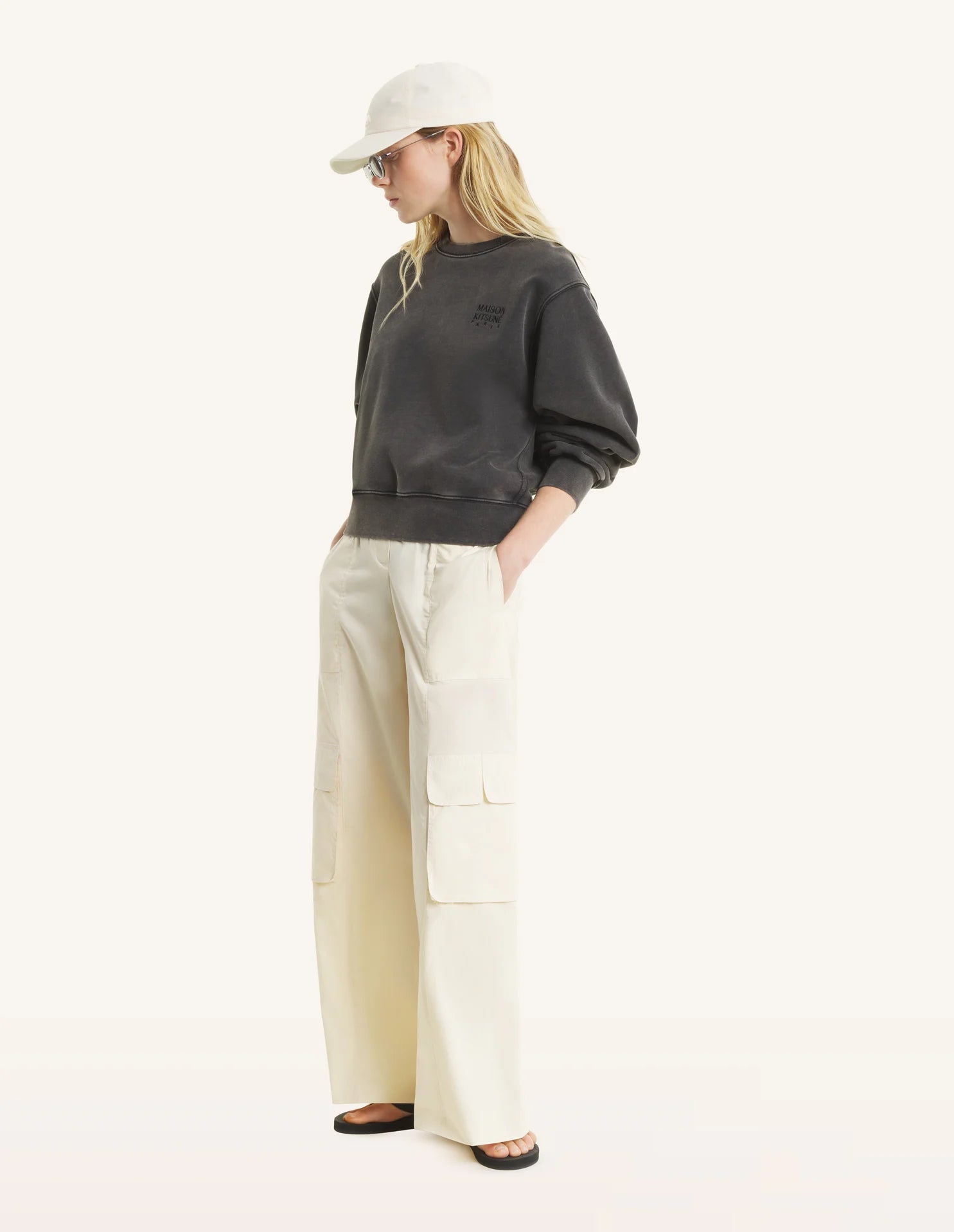 MAISON KITSUNÉ GALLERY FADED RELAXED SWEATSHIRT