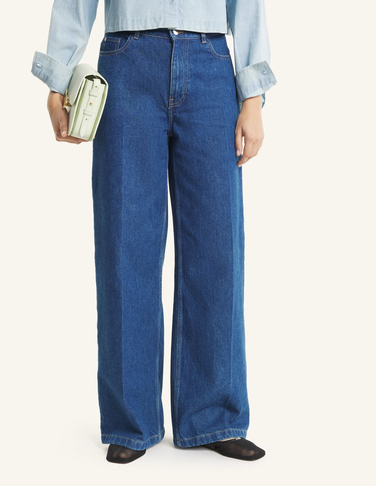 WIDE LEG JEANS
